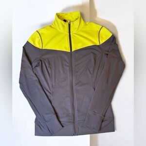 CORE Andrea Jovine Women’s Athletic Jacket Size Small. Zip Closure & Pockets